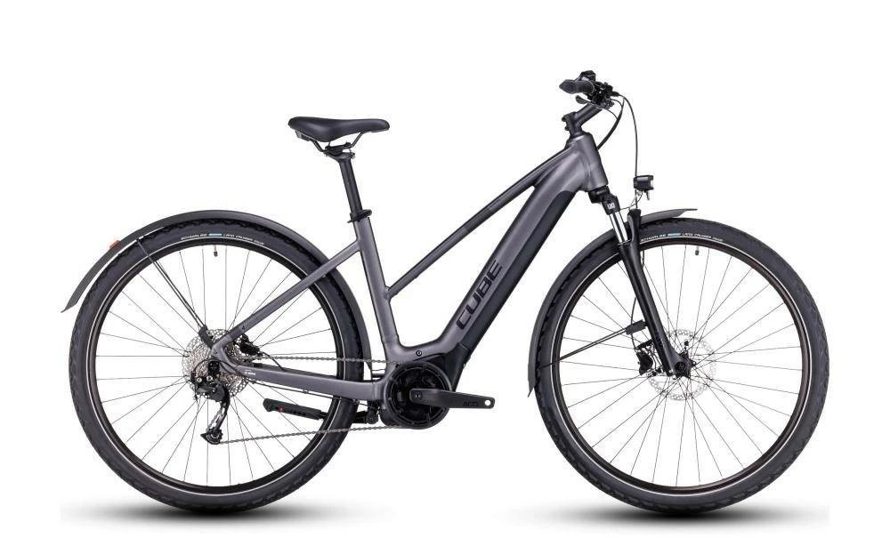 Vélo Electrique CUBE Nuride Hybrid Performance 625 Allroad Graphite´n´black 2023 1 Vélo Electrique CUBE Nuride Hybrid Performance 625 Allroad Graphite´n´black 2023