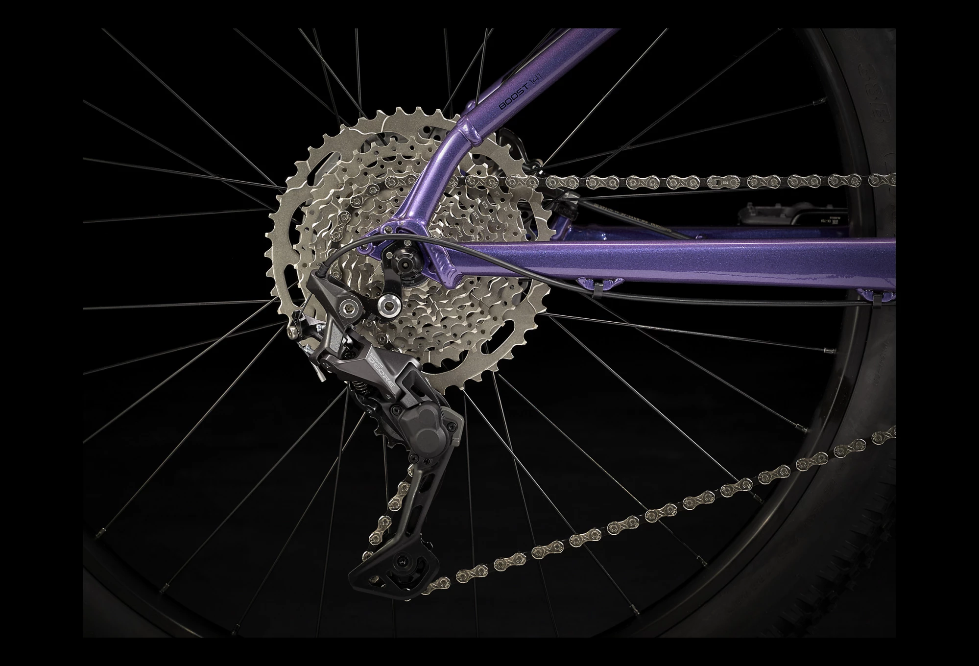 TREK ROSCOE 6 27.5+ SHIMANO DEORE 10V PURPLE FLIP/TREK BLACK 2021 7 TREK ROSCOE 6 27.5+ SHIMANO DEORE 10V PURPLE FLIP/TREK BLACK 2021 – Image 7