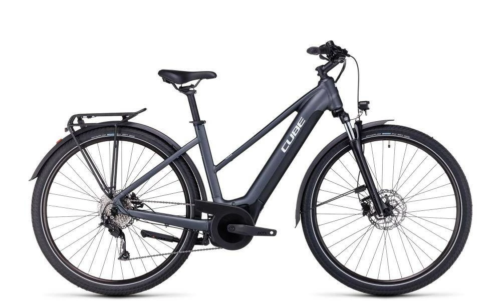 Vélo Electriques Cube Touring Hybrid ONE 625 Grey´n´white 2023 1 Vélo Electriques Cube Touring Hybrid ONE 625 Grey´n´white 2023